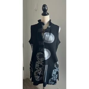 Ciello Black White Gray Geometric Design Button Down Vest Pockets Rare Sz L